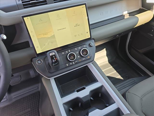 New 2026 Land Rover Defender 110 S AWD/4WD image 20