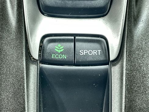 Used 2021 Honda Accord Touring image 20