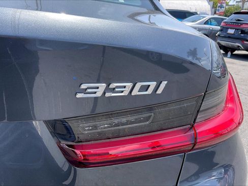 Used 2019 BMW 330i Sedan w/ Premium Package RWD image 8