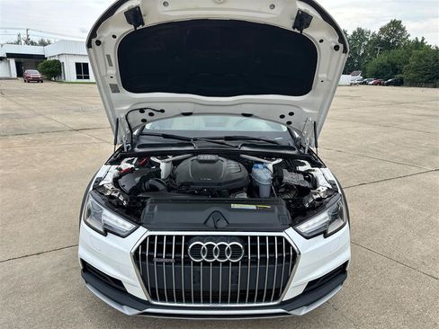 Used 2018 Audi A4 2.0T allroad Premium AWD/4WD image 23
