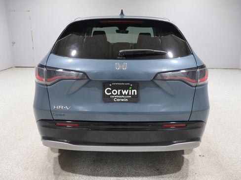 Used 2024 Honda HR-V EX-L image 3