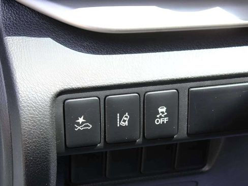 Used 2022 Mitsubishi Eclipse Cross ES image 21