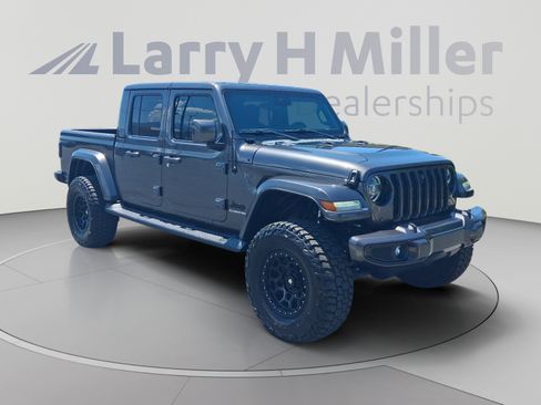 Used 2021 Jeep Gladiator Overland AWD/4WD image 7