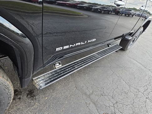 New 2025 GMC Sierra 2500 Denali Ultimate image 19