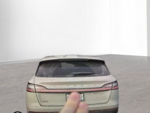 Used 2019 Lincoln Nautilus Reserve image 6