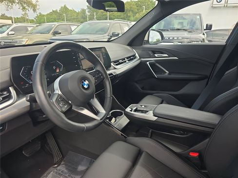 Used 2026 BMW X2 xDrive28i AWD/4WD image 15
