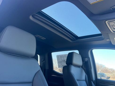 New 2026 Chevrolet Silverado 1500 LT Trail Boss w/ LT Trail Boss Premium Package AWD/4WD image 13