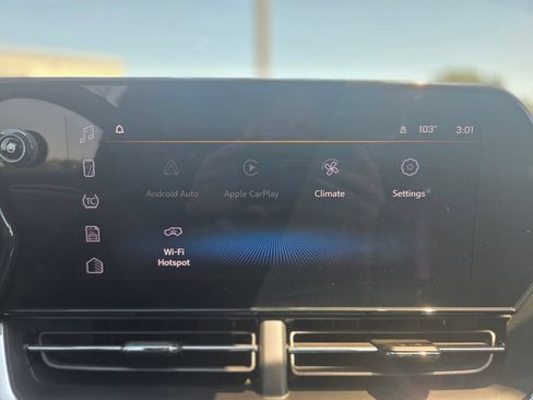 Used 2026 Chevrolet Trax ACTIV FWD image 34