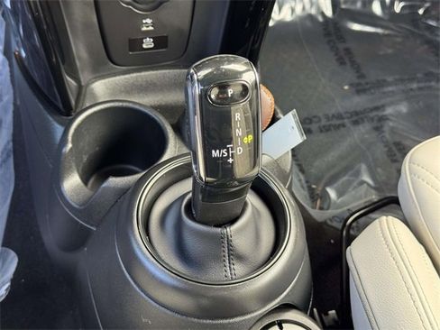 Used 2023 MINI Cooper S image 18