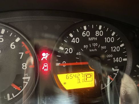 Used 2019 Nissan Frontier SV RWD image 15