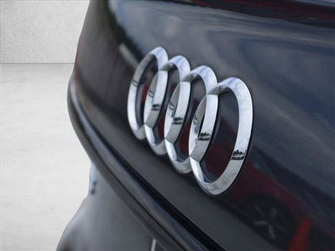 Used 2023 Audi SQ5 Prestige w/ Prestige Package AWD/4WD image 30