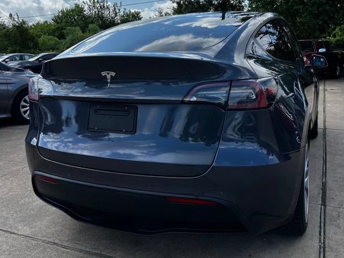 Used 2020 Tesla Model Y Long Range AWD/4WD image 7