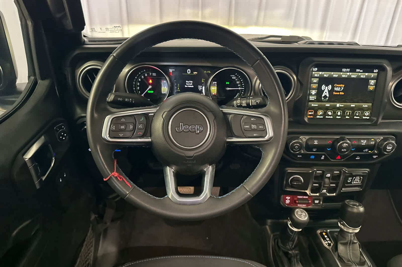 Used 2023 Jeep Wrangler Unlimited Rubicon 4xe AWD/4WD image 16