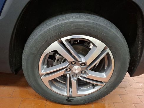 Used 2021 GMC Terrain SLT w/ Infotainment Package II image 7