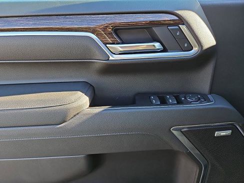 New 2026 GMC Sierra 1500 Elevation w/ Elevation Premium Package AWD/4WD image 10