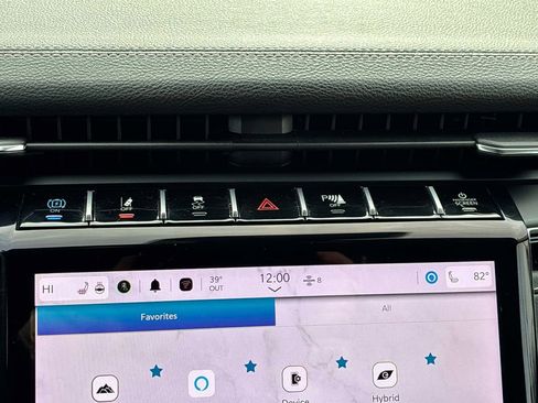 Used 2023 Jeep Grand Cherokee 4xe image 38