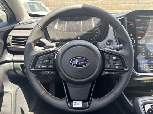 New 2025 Subaru Crosstrek 2.5i Limited w/ Popular Package #3A image 13