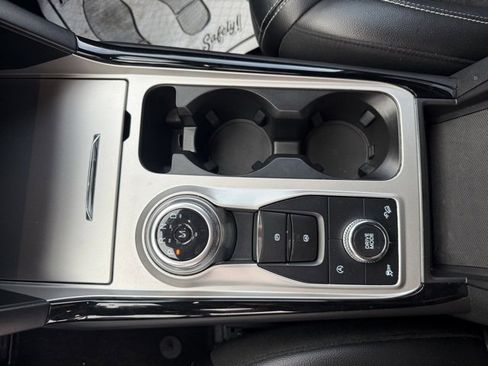 Certified 2023 Ford Explorer ST image 32