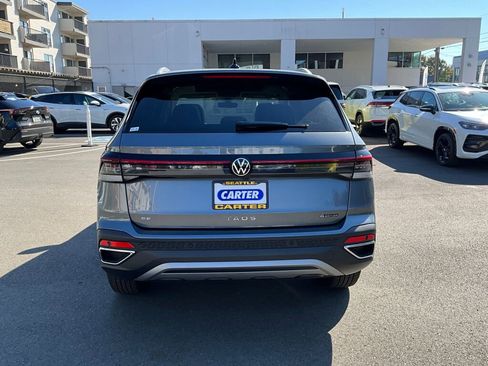 New 2025 Volkswagen Taos SE image 6