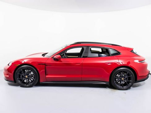 Used 2025 Porsche Taycan GTS AWD/4WD image 9