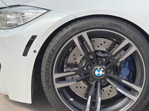 Used 2016 BMW M4 Coupe image 5