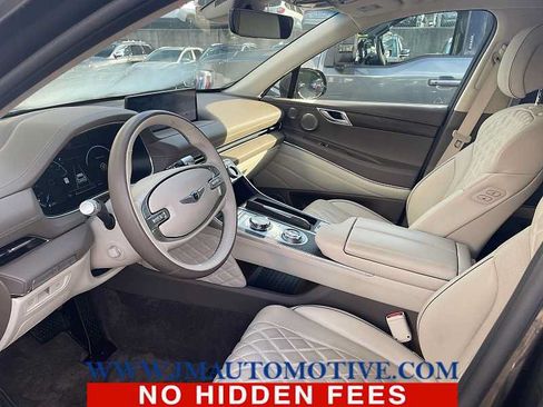 Used 2024 Genesis GV80 3.5T w/ Prestige Package AWD/4WD image 2