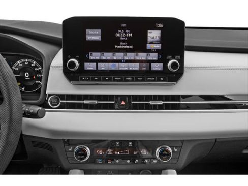 Used 2024 Mitsubishi Outlander SEL AWD/4WD image 10