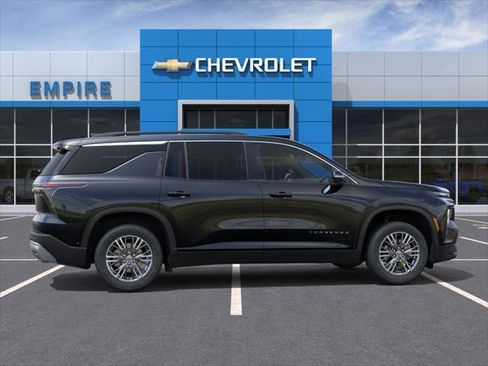 New 2026 Chevrolet Traverse LT w/ Driver Confidence Package image 5
