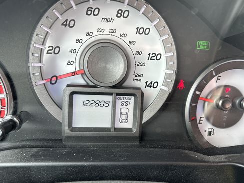 Used 2014 Honda Pilot EX image 16