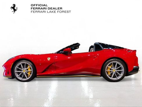 Certified 2023 Ferrari 812 GTS RWD image 3