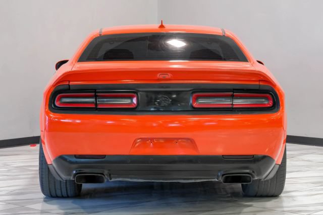 Used 2018 Dodge Challenger SRT Hellcat RWD image 13
