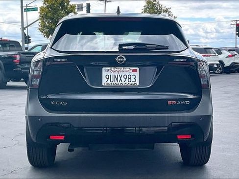 Certified 2025 Nissan Kicks SR AWD/4WD image 5