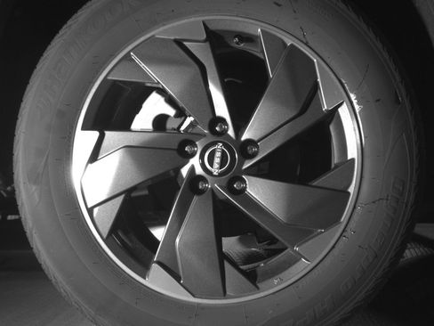 Used 2025 Nissan Rogue SV AWD/4WD image 15
