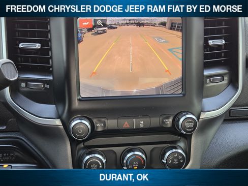 Used 2024 RAM 2500 Big Horn AWD/4WD image 12