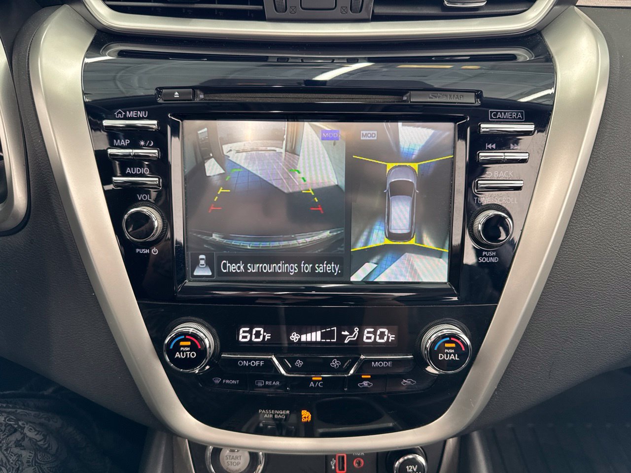 Used 2018 Nissan Murano Platinum w/ Cargo Package FWD image 26