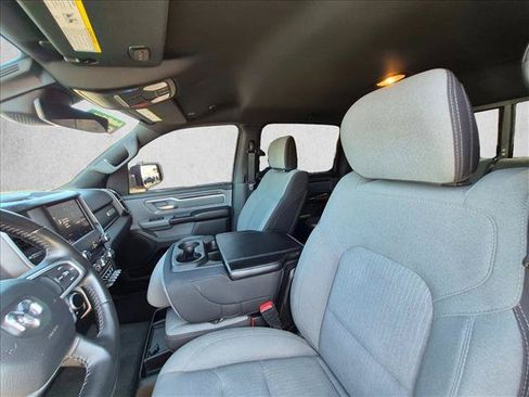 Used 2022 RAM 1500 Big Horn AWD/4WD image 10