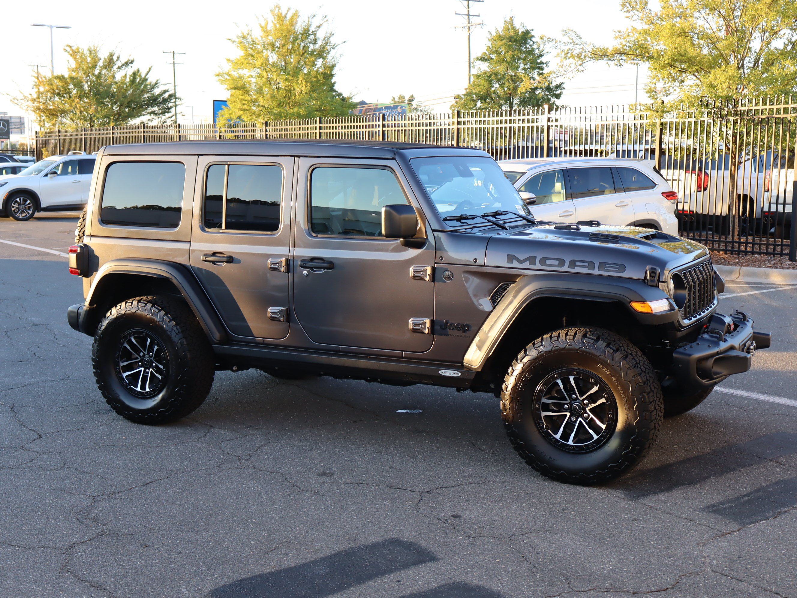 Used 2026 Jeep Wrangler Unlimited Rubicon 392 AWD/4WD image 2
