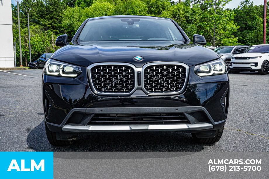 Used 2025 BMW X4 xDrive30i AWD/4WD image 9
