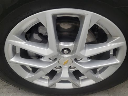 Used 2022 Chevrolet Equinox LT FWD image 31