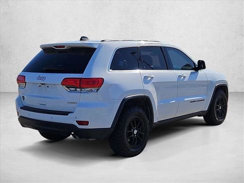 Used 2018 Jeep Grand Cherokee Laredo image 5