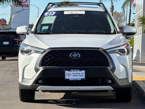 Certified 2023 Toyota Corolla Cross XLE image 11