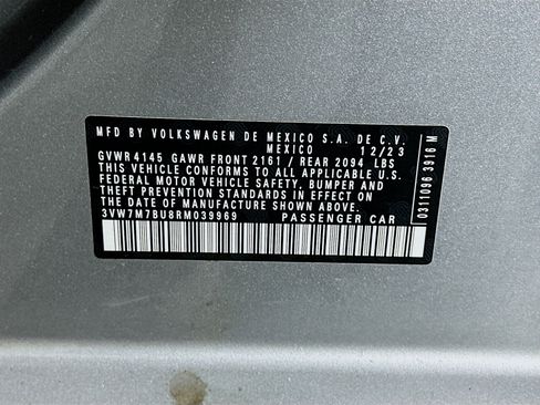 Used 2024 Volkswagen Jetta SE image 12