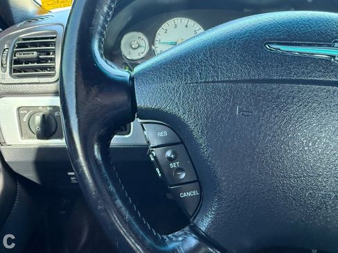 Used 2003 Ford Thunderbird Deluxe image 20