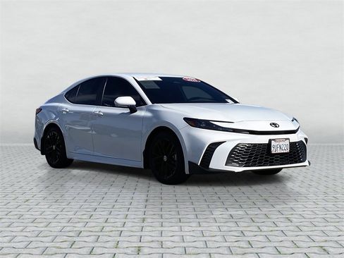 Certified 2025 Toyota Camry SE image 10