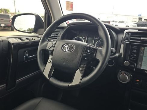 Used 2022 Toyota 4Runner TRD Off-Road Premium w/ Moonroof Package image 35