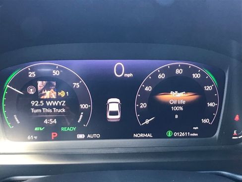 Used 2024 Honda Accord Touring image 5