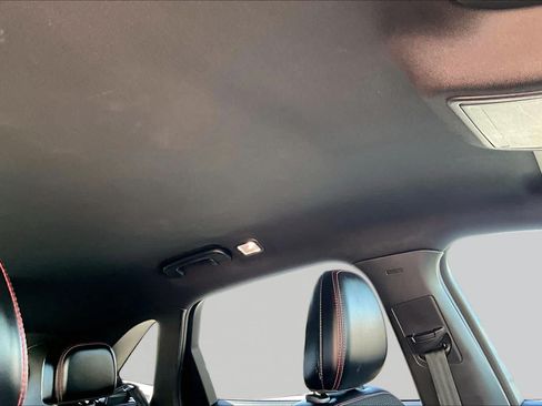 Used 2023 Ford Escape ST-Line FWD image 12