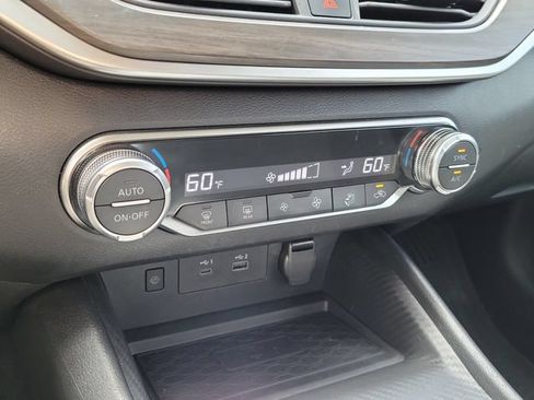 Certified 2025 Nissan Altima 2.5 SV w/ SV Special Edition Package FWD image 28