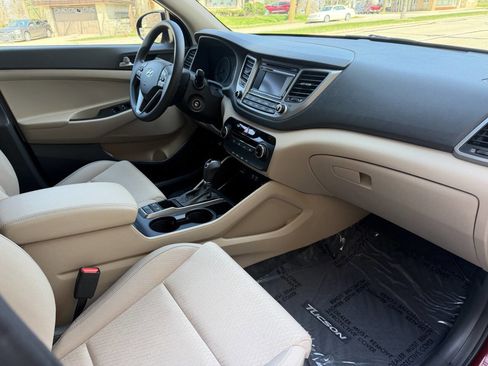 Used 2016 Hyundai Tucson SE w/ Option Group 02 image 15