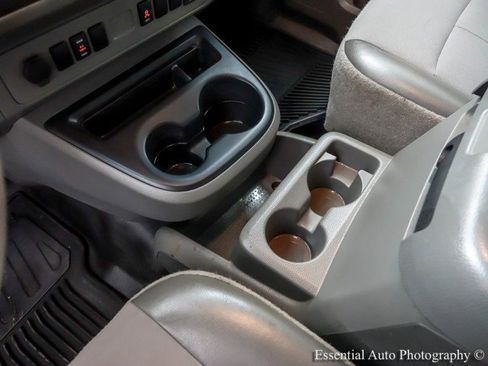 Used 2020 Nissan NV 2500 SV w/ Navigation Package image 18